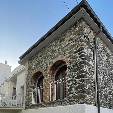 Sa Troppa De Sos Chentu Dorgali