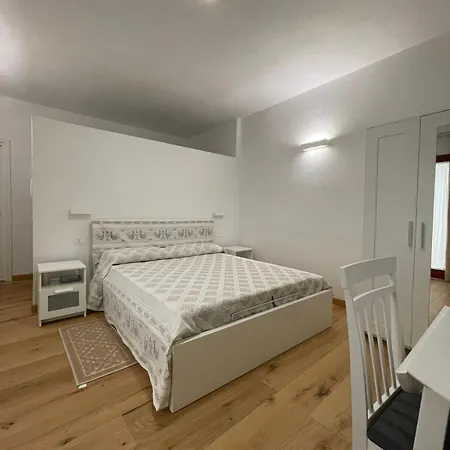 Sa Troppa De Sos Chentu Guest house