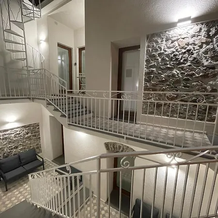 Sa Troppa De Sos Chentu Dorgali